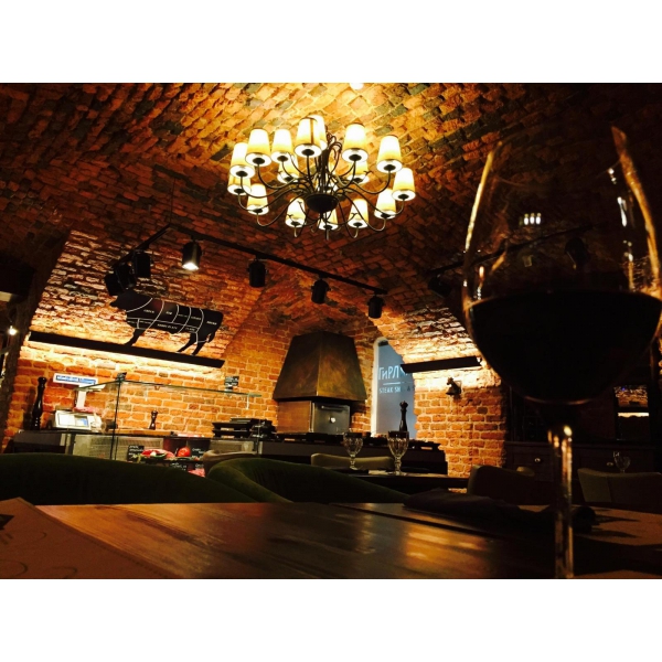 Ресторанный сервис бронирования столиков menu-rest.com - Интерьер ресторана "Гирлянда"