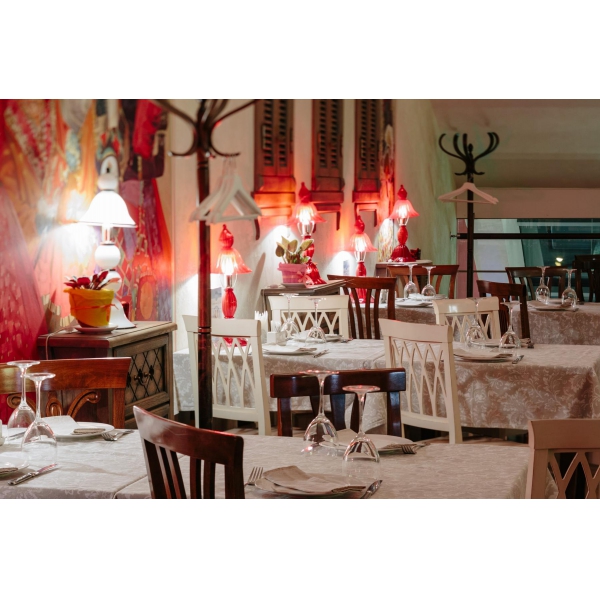 Ресторанный сервис бронирования столиков menu-rest.com - Интерьер ресторана "Ла Кулла, ООО"