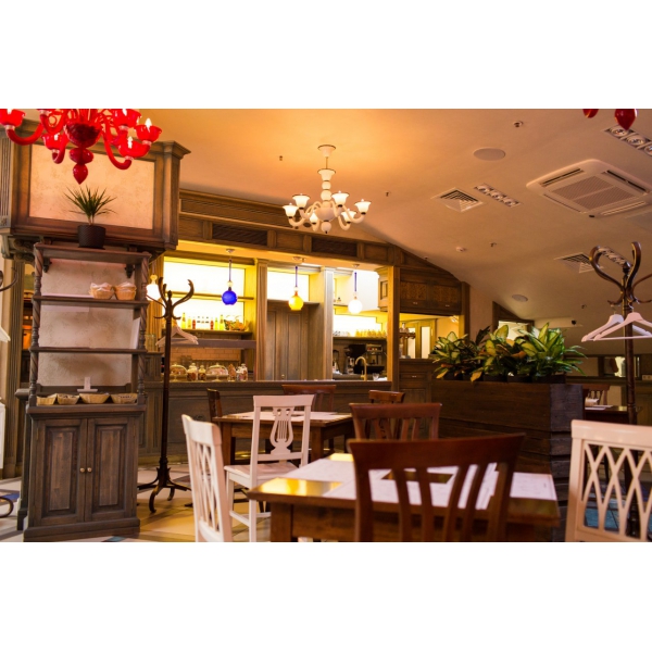 Ресторанный сервис бронирования столиков menu-rest.com - Интерьер ресторана "Ла Кулла, ООО"