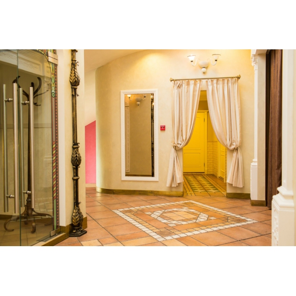 Ресторанный сервис бронирования столиков menu-rest.com - Интерьер ресторана "Ла Кулла, ООО"