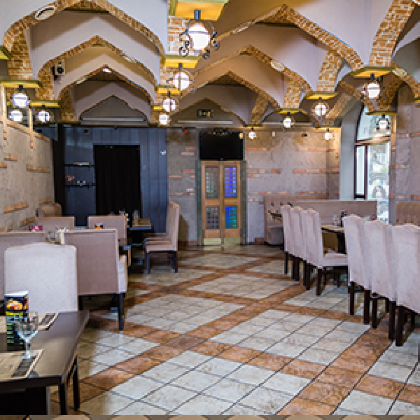 Ресторанный сервис бронирования столиков menu-rest.com - Интерьер ресторана "КВИНСТАУН"