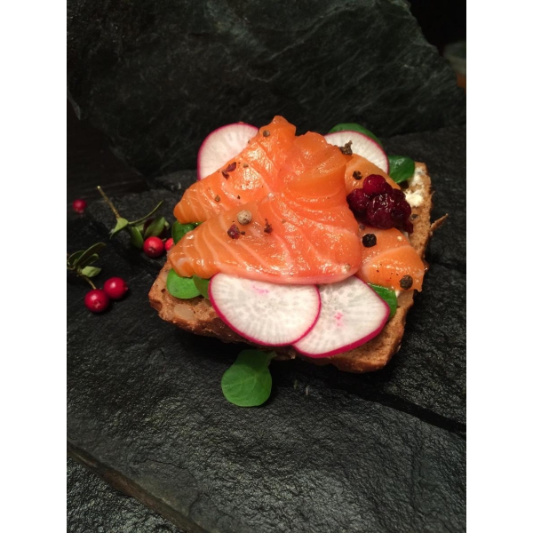 Ресторанный сервис бронирования столиков menu-rest.com - Интерьер ресторана "OLENЬ"