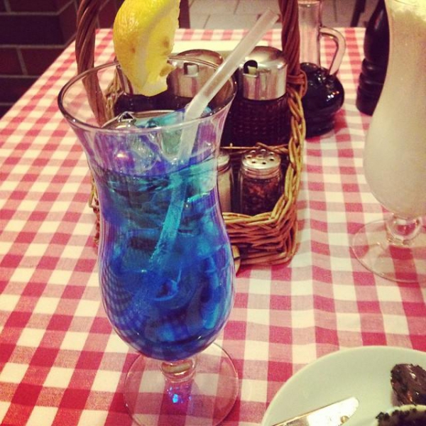 Ресторанный сервис бронирования столиков menu-rest.com - Интерьер ресторана "Mama Roma"