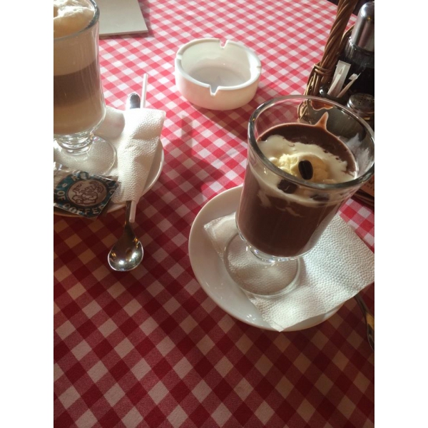 Ресторанный сервис бронирования столиков menu-rest.com - Интерьер ресторана "Mama Roma"