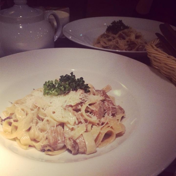 Ресторанный сервис бронирования столиков menu-rest.com - Интерьер ресторана "Розарио"