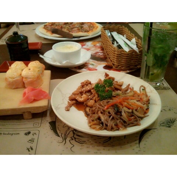 Ресторанный сервис бронирования столиков menu-rest.com - Интерьер ресторана "Розарио"