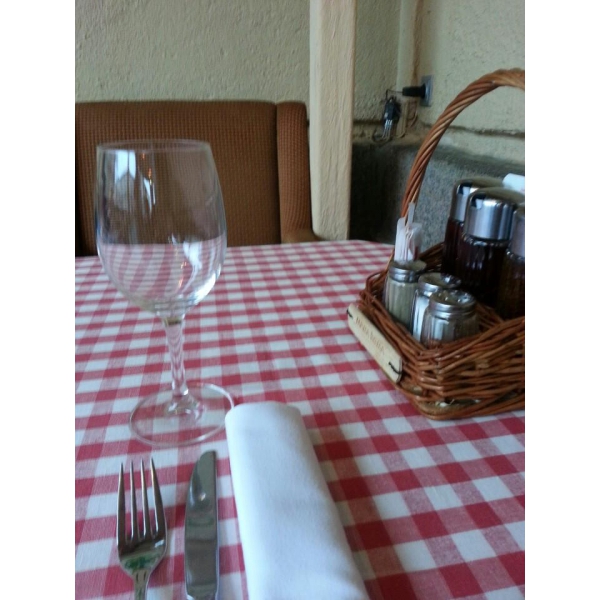 Ресторанный сервис бронирования столиков menu-rest.com - Интерьер ресторана "Mama Roma"