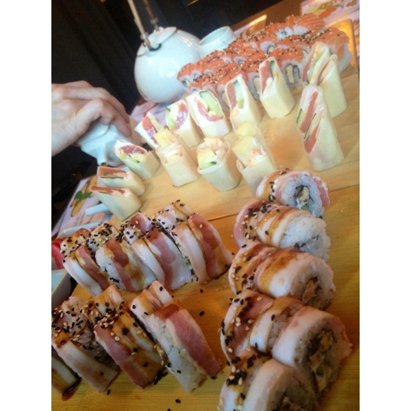 Ресторанный сервис бронирования столиков menu-rest.com - Интерьер ресторана "Евразия"