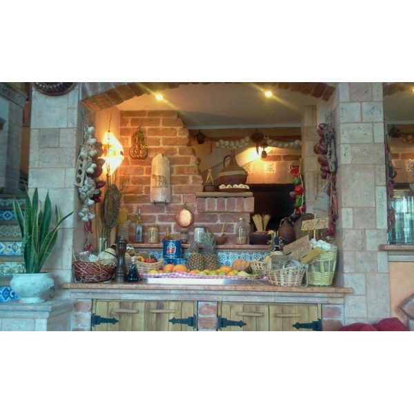 Ресторанный сервис бронирования столиков menu-rest.com - Интерьер ресторана "Mama Roma"