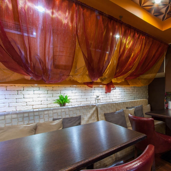 Ресторанный сервис бронирования столиков menu-rest.com - Интерьер ресторана "Евразия"