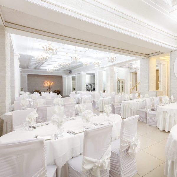 Ресторанный сервис бронирования столиков menu-rest.com - Интерьер ресторана "LE GLAMOUR (ЛЕ ГЛАМУР)"