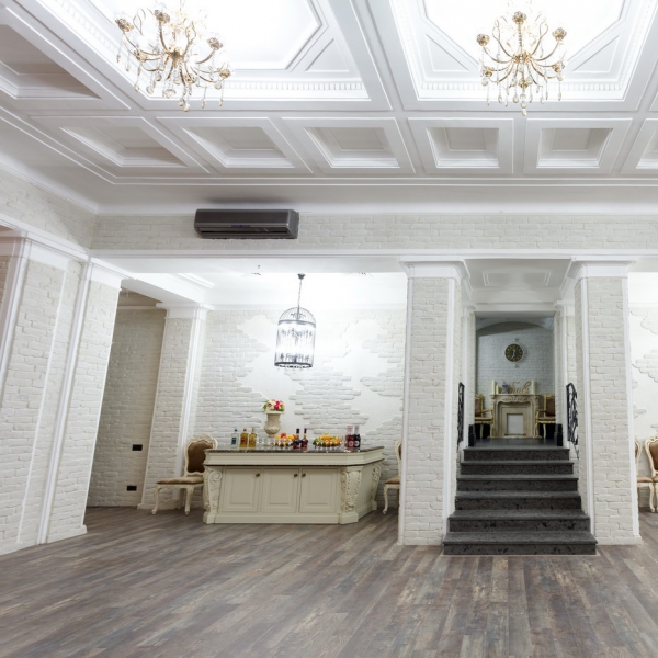 Ресторанный сервис бронирования столиков menu-rest.com - Интерьер ресторана "LE GLAMOUR (ЛЕ ГЛАМУР)"