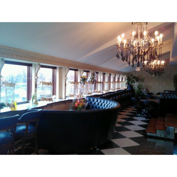 Ресторанный сервис бронирования столиков menu-rest.com - Интерьер ресторана "Панорамика"