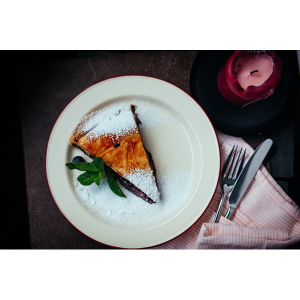 Ресторанный сервис бронирования столиков menu-rest.com - Интерьер ресторана "Red.Steak and Wine"