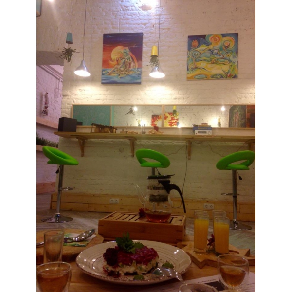 Ресторанный сервис бронирования столиков menu-rest.com - Интерьер ресторана "RA Family"