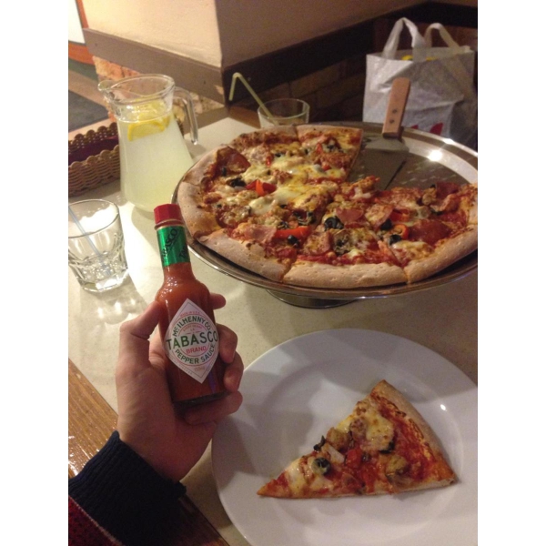 Ресторанный сервис бронирования столиков menu-rest.com - Интерьер ресторана "Ямм Пицца"