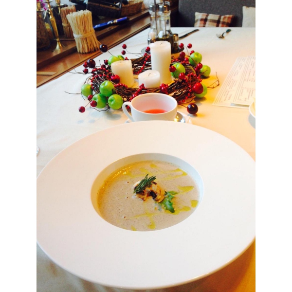 Ресторанный сервис бронирования столиков menu-rest.com - Интерьер ресторана "SOLO SOLO"