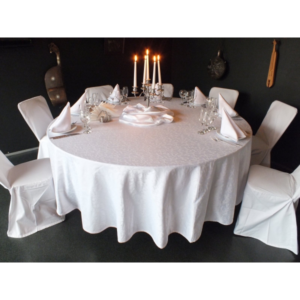 Ресторанный сервис бронирования столиков menu-rest.com - Интерьер ресторана "Золотая Ор`да"