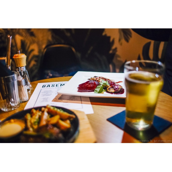 Ресторанный сервис бронирования столиков menu-rest.com - Интерьер ресторана "The Basement"