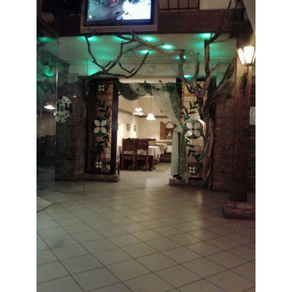 Ресторанный сервис бронирования столиков menu-rest.com - Интерьер ресторана "Пражский Дворик"