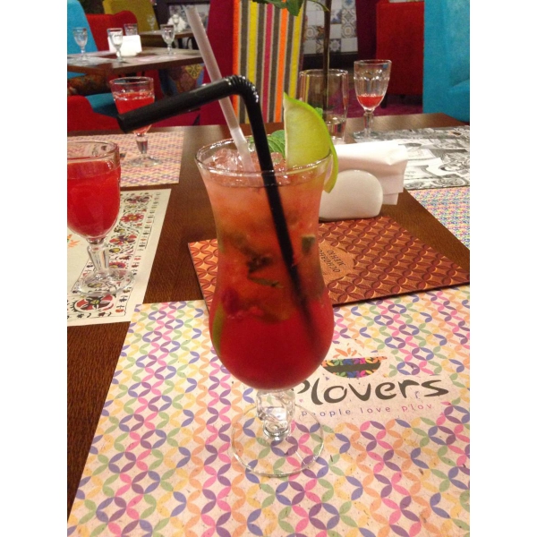 Ресторанный сервис бронирования столиков menu-rest.com - Интерьер ресторана "Plovers"