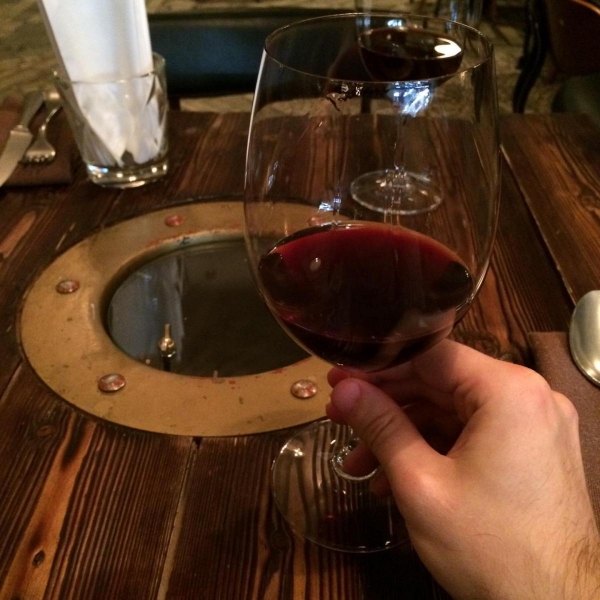 Ресторанный сервис бронирования столиков menu-rest.com - Интерьер ресторана "Hamlet + Jacks"