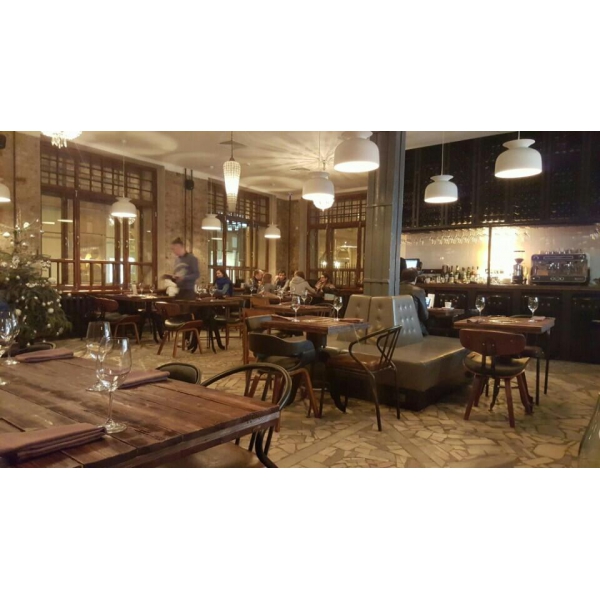 Ресторанный сервис бронирования столиков menu-rest.com - Интерьер ресторана "Hamlet + Jacks"