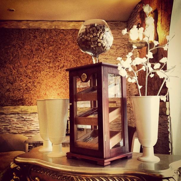 Ресторанный сервис бронирования столиков menu-rest.com - Интерьер ресторана "Мегаполис"