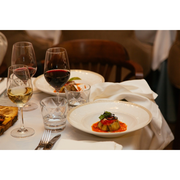 Ресторанный сервис бронирования столиков menu-rest.com - Интерьер ресторана "Amo cucinare"