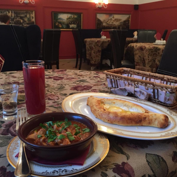 Ресторанный сервис бронирования столиков menu-rest.com - Интерьер ресторана "Мадлиани"