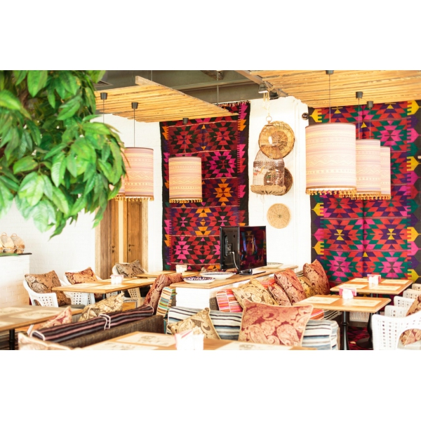 Ресторанный сервис бронирования столиков menu-rest.com - Интерьер ресторана "Бахрома"