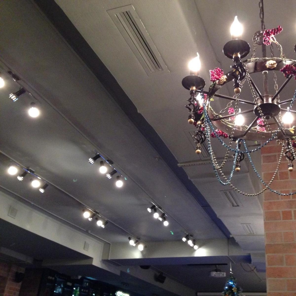 Ресторанный сервис бронирования столиков menu-rest.com - Интерьер ресторана "Bake`n`Roll"