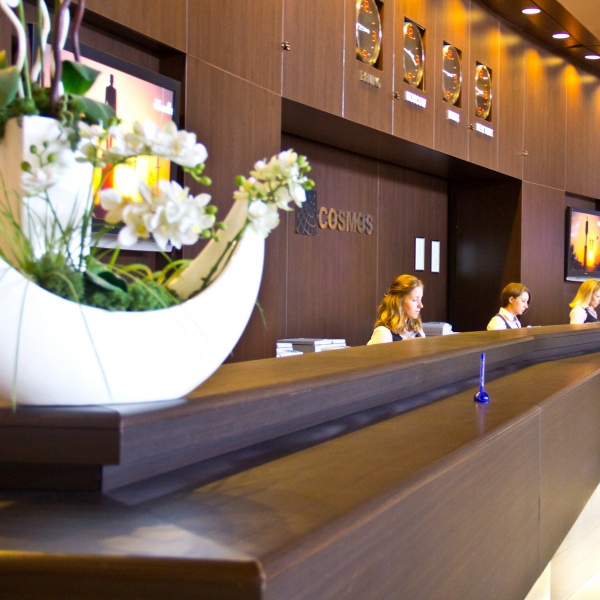 Ресторанный сервис бронирования столиков menu-rest.com - Интерьер ресторана "Космос"