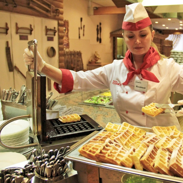 Ресторанный сервис бронирования столиков menu-rest.com - Интерьер ресторана "Космос"