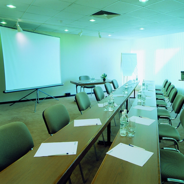 Ресторанный сервис бронирования столиков menu-rest.com - Интерьер ресторана "Космос"