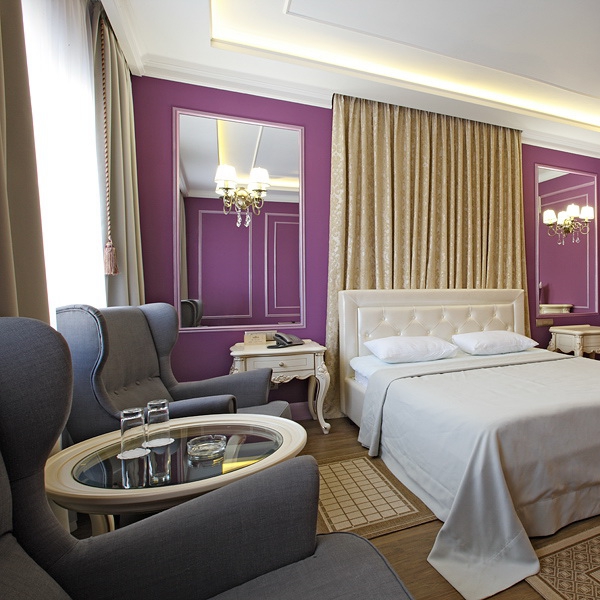 Ресторанный сервис бронирования столиков menu-rest.com - Интерьер ресторана "Таёжный"