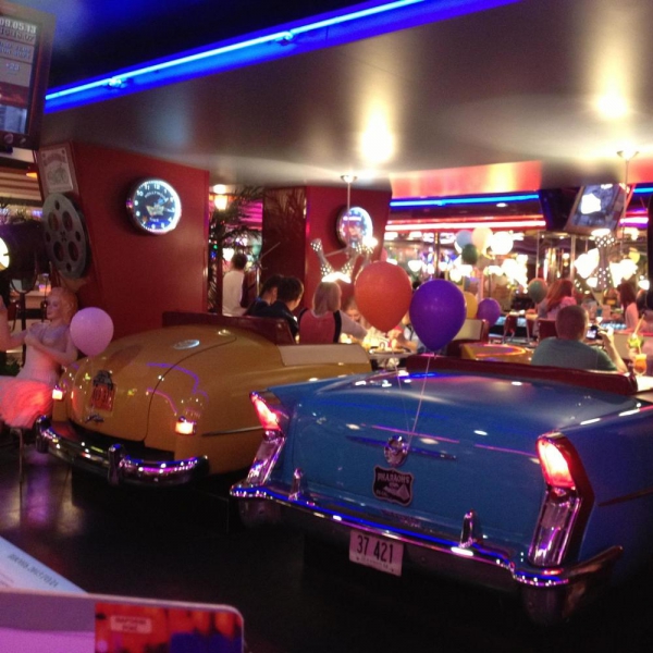 Ресторанный сервис бронирования столиков menu-rest.com - Интерьер ресторана "Beverly Hills Diner"