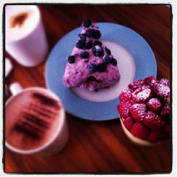 Ресторанный сервис бронирования столиков menu-rest.com - Интерьер ресторана "FRIENDS FOREVER"