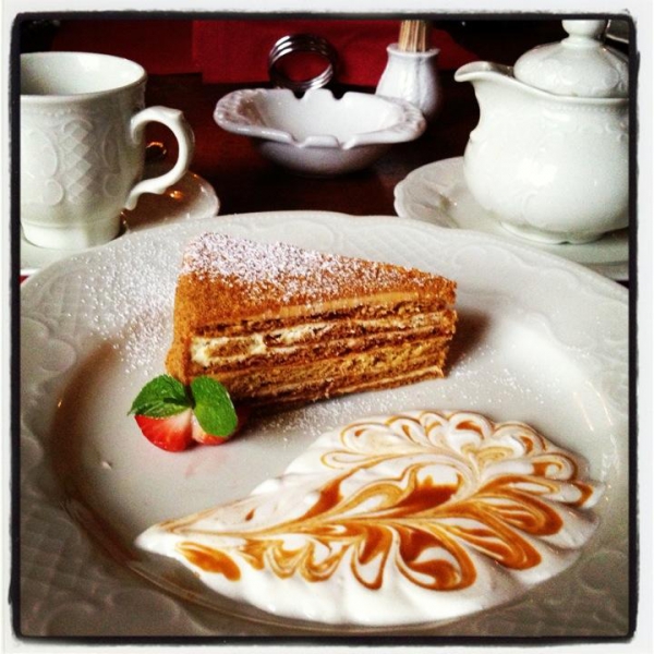 Ресторанный сервис бронирования столиков menu-rest.com - Интерьер ресторана "Кафе ПушкинЪ"