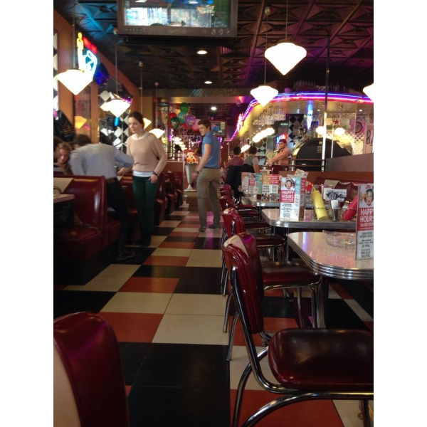 Ресторанный сервис бронирования столиков menu-rest.com - Интерьер ресторана "Beverly Hills Diner"