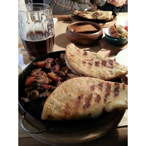 Ресторанный сервис бронирования столиков menu-rest.com - Интерьер ресторана "Козловица"