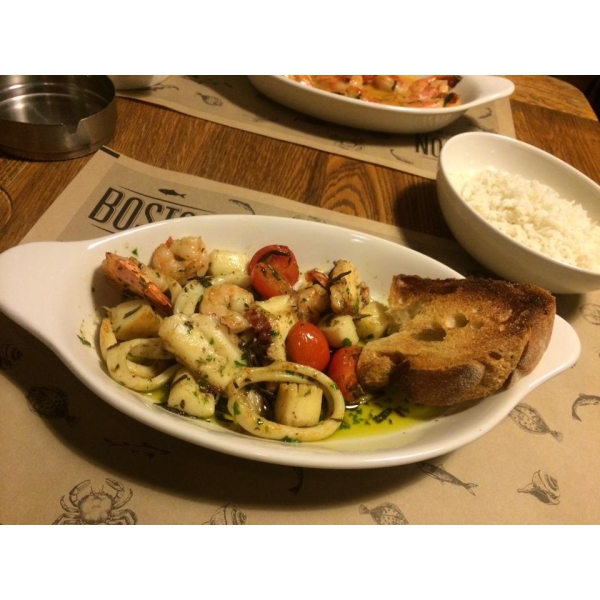 Ресторанный сервис бронирования столиков menu-rest.com - Интерьер ресторана "Boston Seafood & Bar"