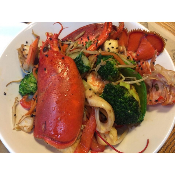 Ресторанный сервис бронирования столиков menu-rest.com - Интерьер ресторана "Boston Seafood & Bar"