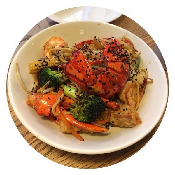 Ресторанный сервис бронирования столиков menu-rest.com - Интерьер ресторана "Boston Seafood & Bar"