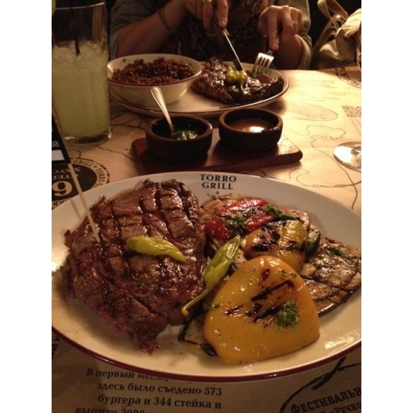 Ресторанный сервис бронирования столиков menu-rest.com - Интерьер ресторана "TORRO GRILL"