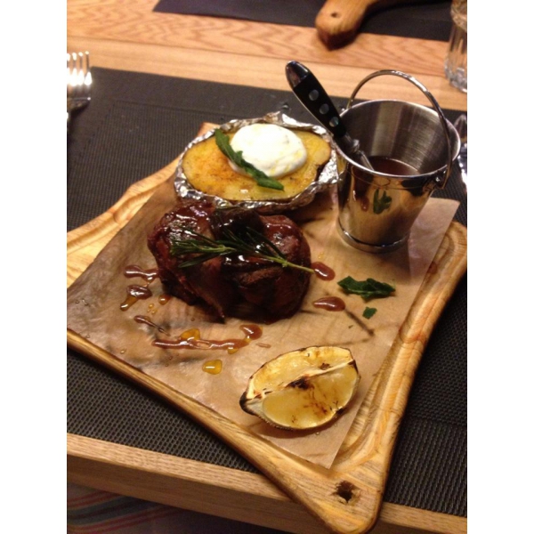 Ресторанный сервис бронирования столиков menu-rest.com - Интерьер ресторана "Фани Кабани"