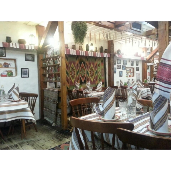 Ресторанный сервис бронирования столиков menu-rest.com - Интерьер ресторана "Тарас Бульба"