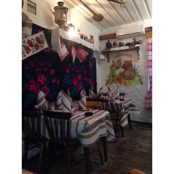 Ресторанный сервис бронирования столиков menu-rest.com - Интерьер ресторана "Тарас Бульба"