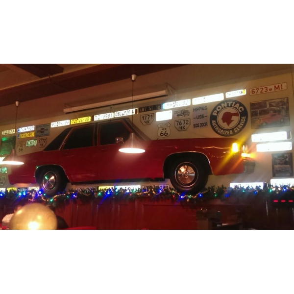 Ресторанный сервис бронирования столиков menu-rest.com - Интерьер ресторана "Hot Rod"