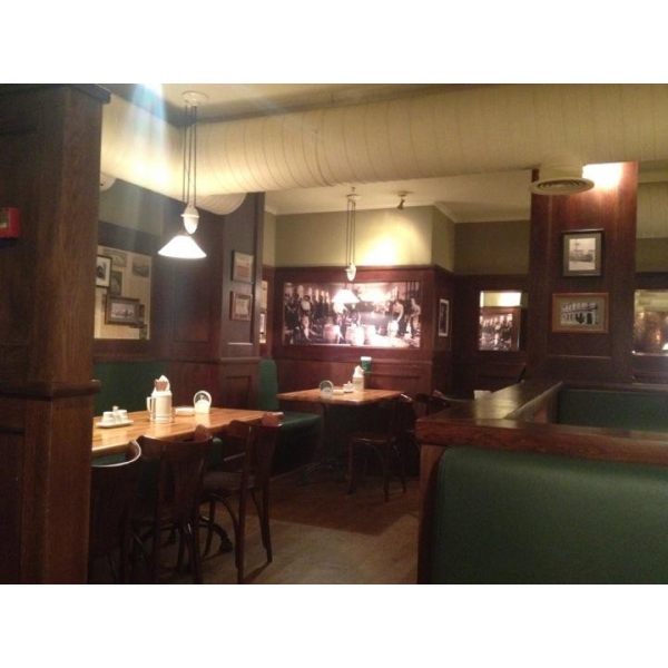 Ресторанный сервис бронирования столиков menu-rest.com - Интерьер ресторана "ПИЛЗНЕР"